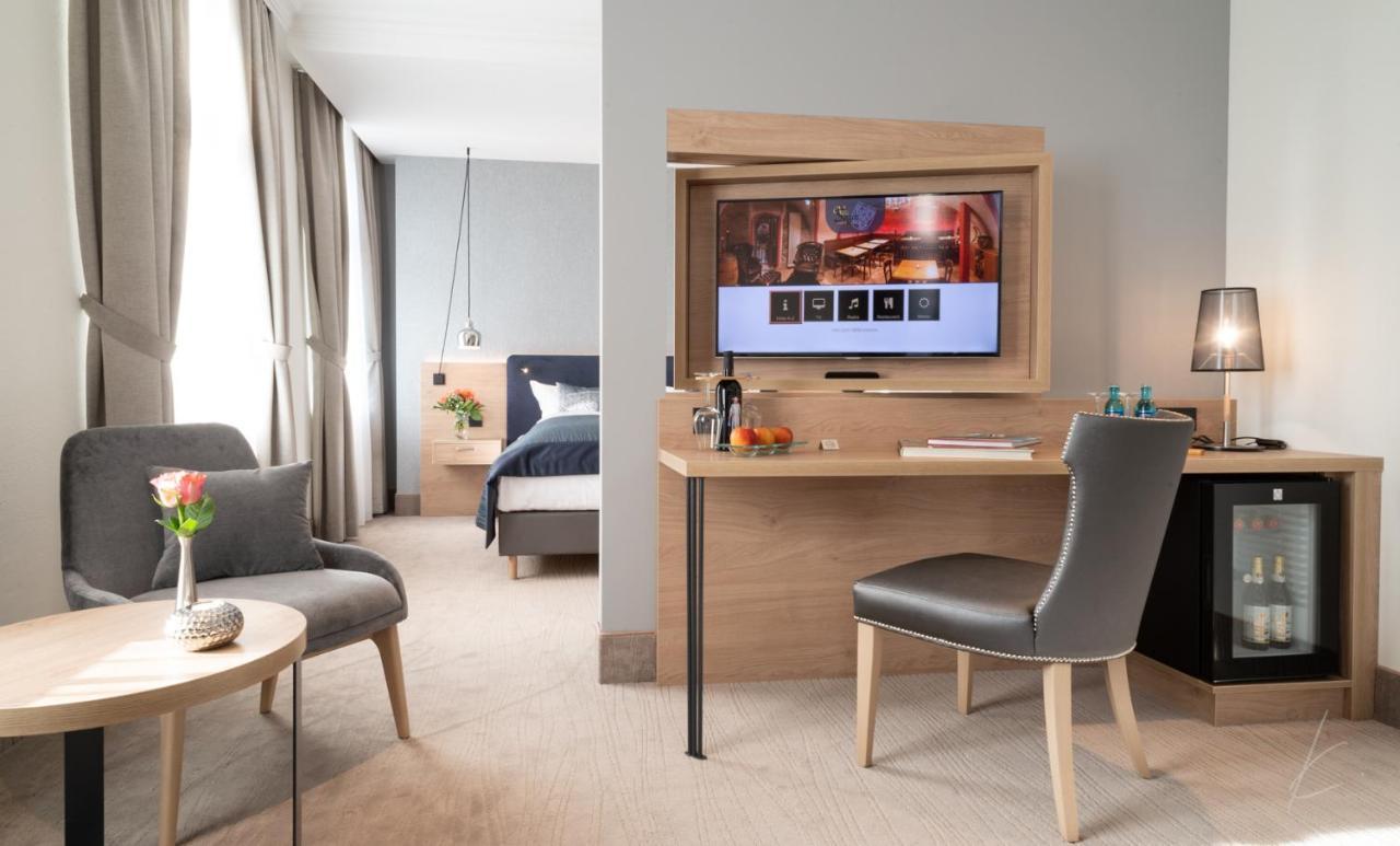 Romantik Hotel Villa Sayn 本多夫 外观 照片
